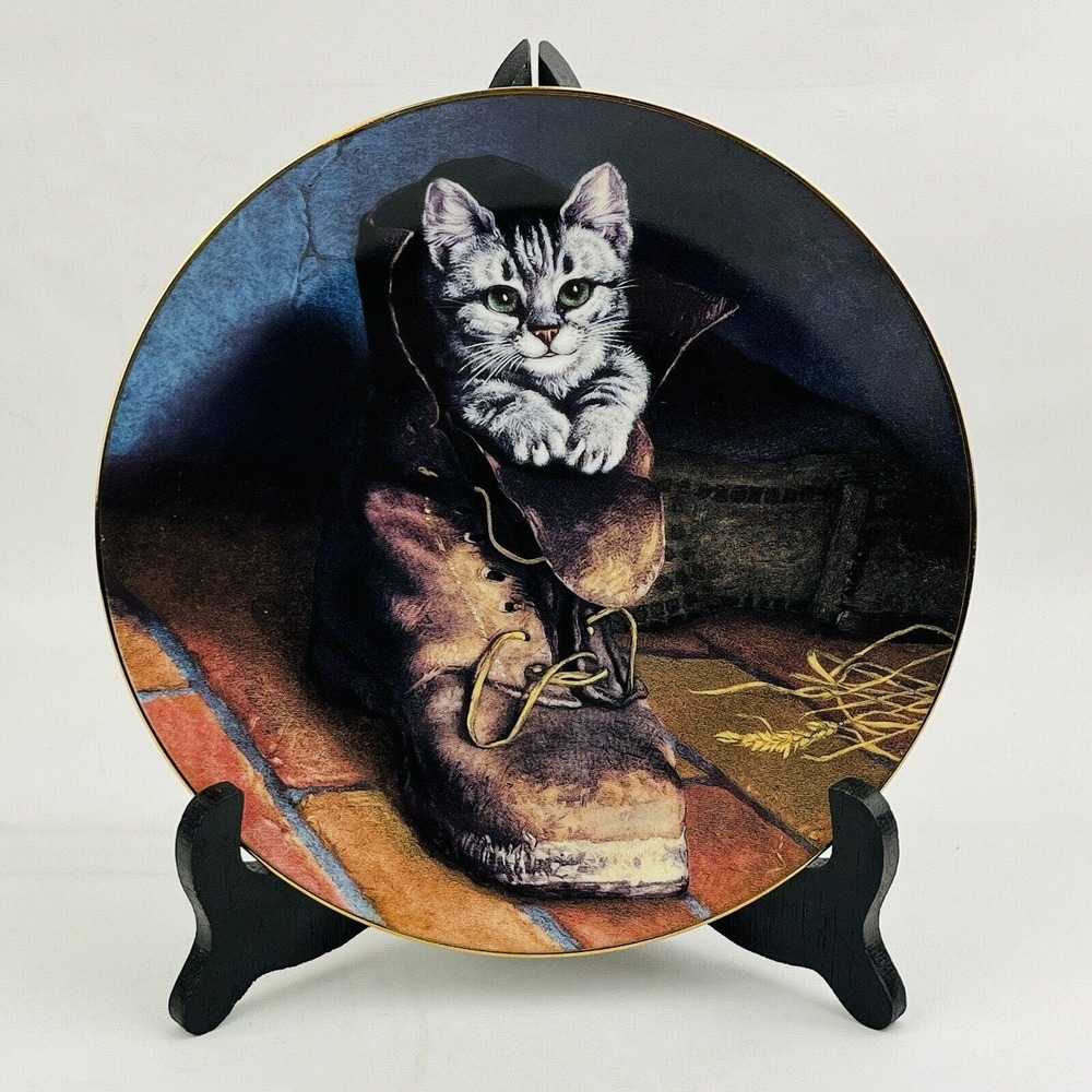 Puss In‎ Boot Victorian Cat Capers Collector Plate 2nd Issue 1992